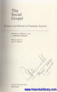 The Social Gospel : religion and reform in changing America